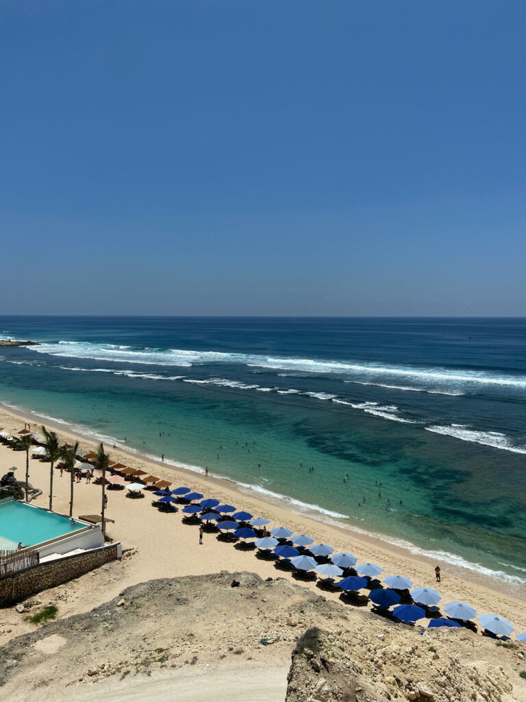 vibes melasti beach