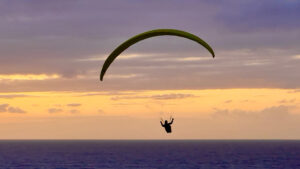 paragliding in Uluwatu