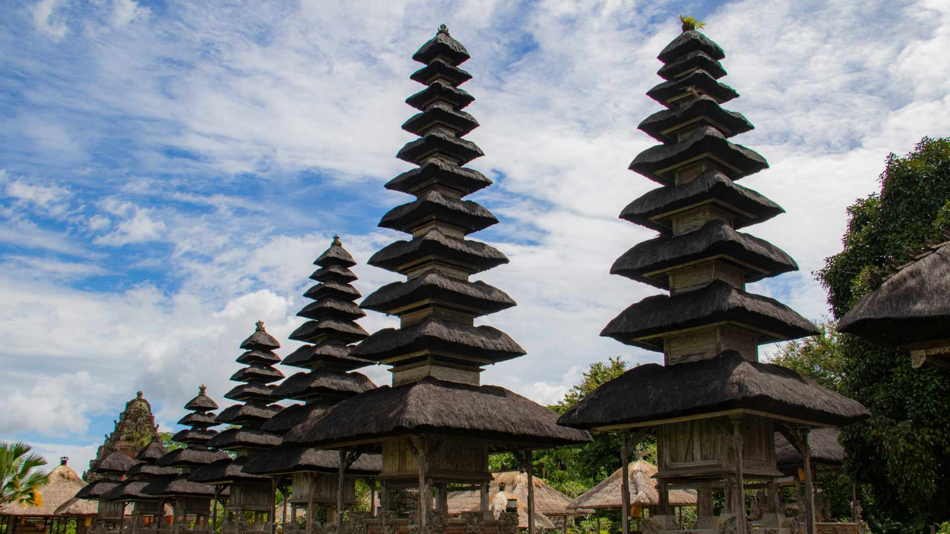 tabanan royale temple