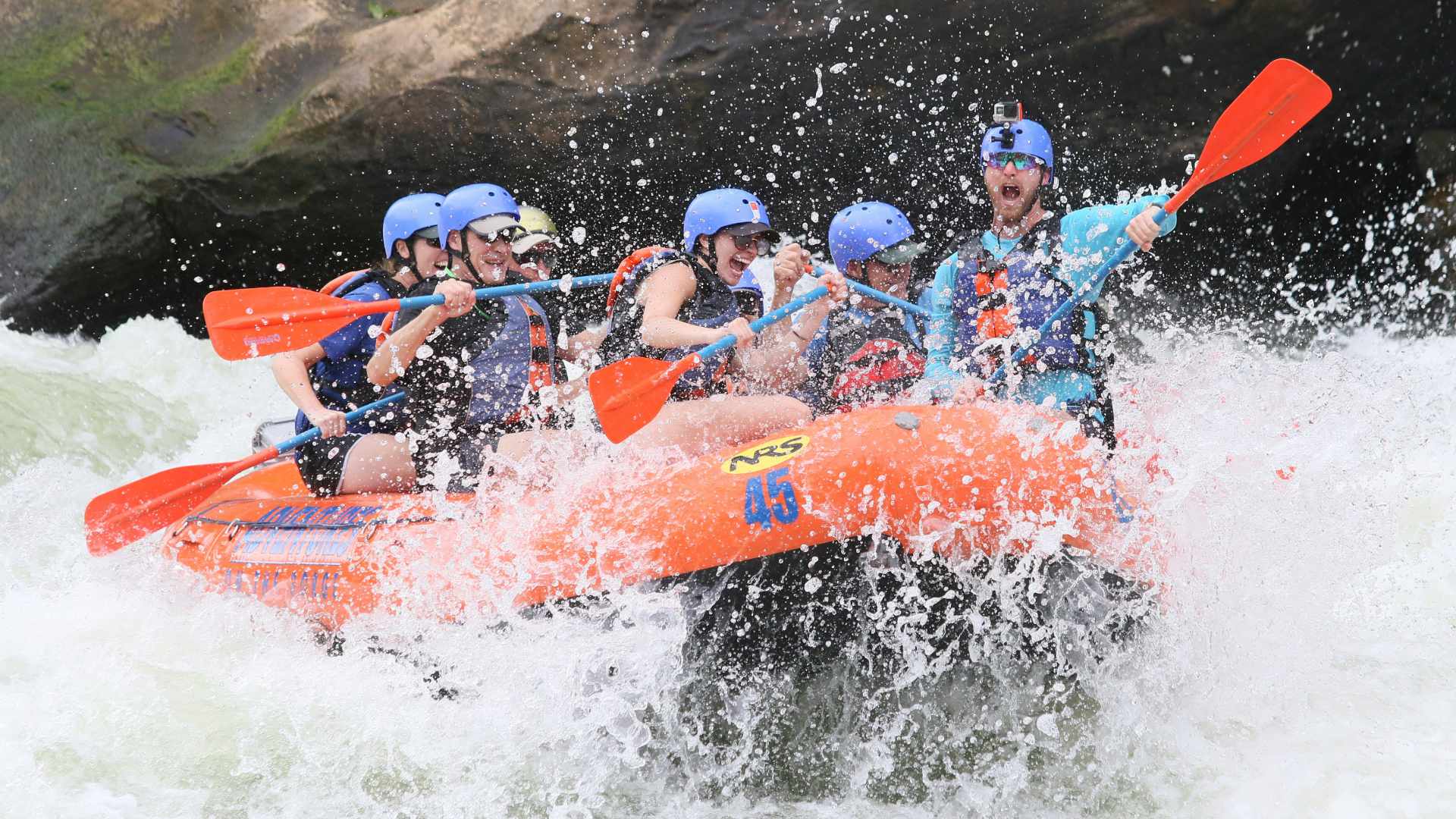 telaga waja white water rafting