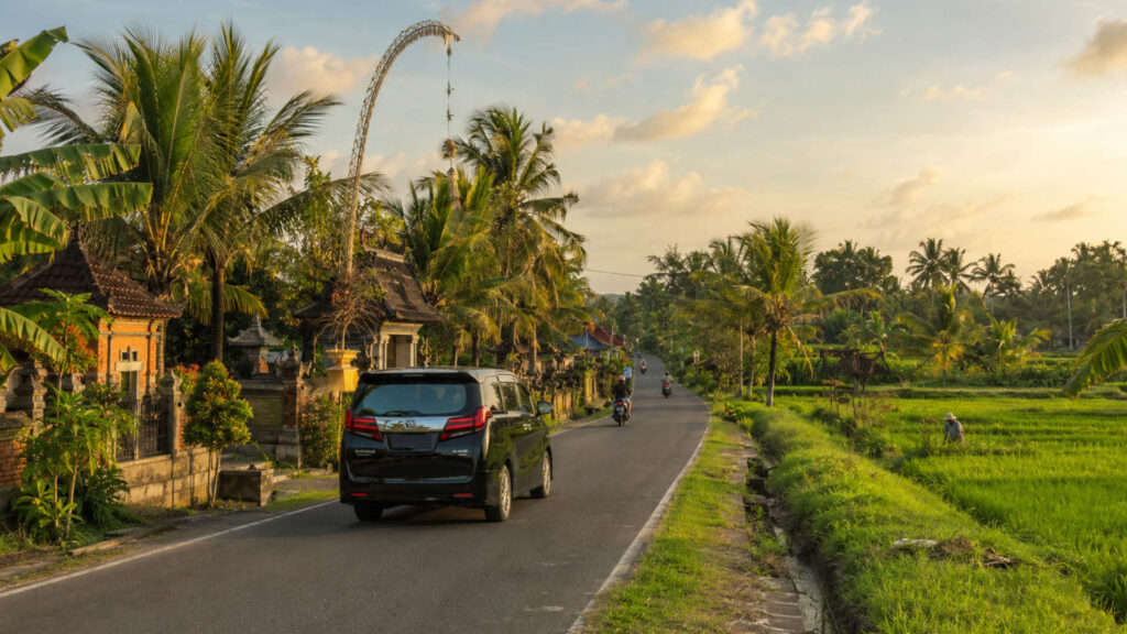 road to Canggu to Tanah Lot
